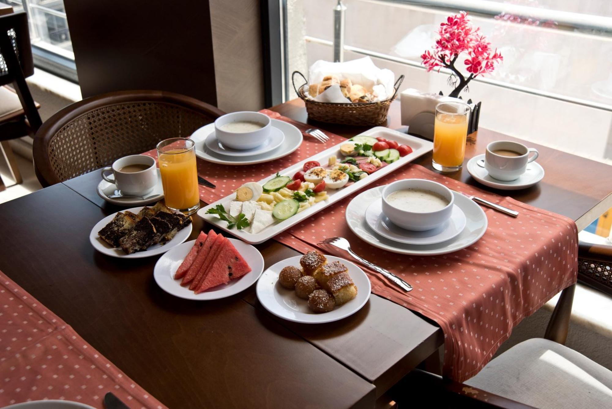 Royce Hotel Istanbul Eksteriør bilde